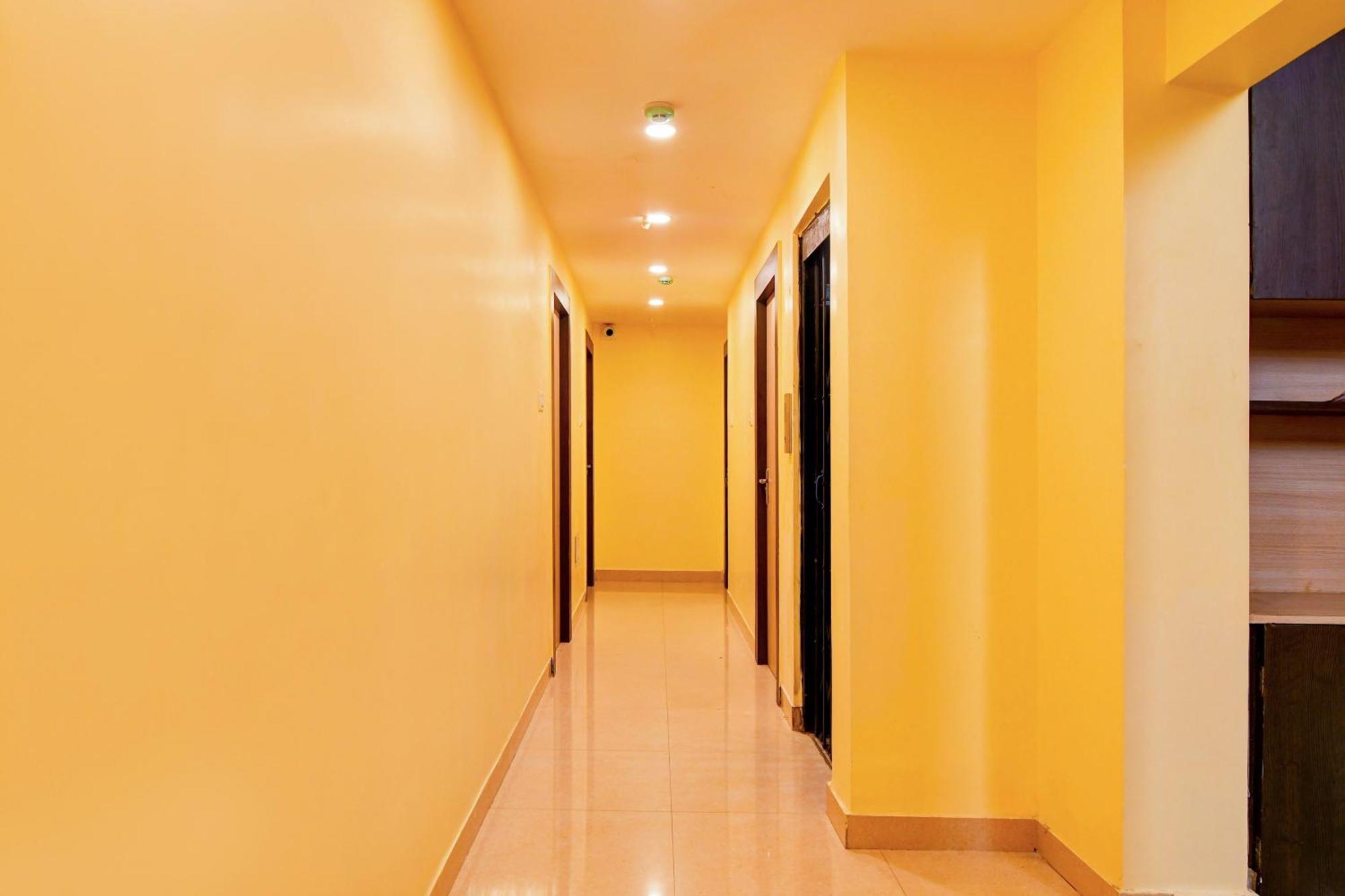Hotel O Bypass View Kalkutta Exterior foto